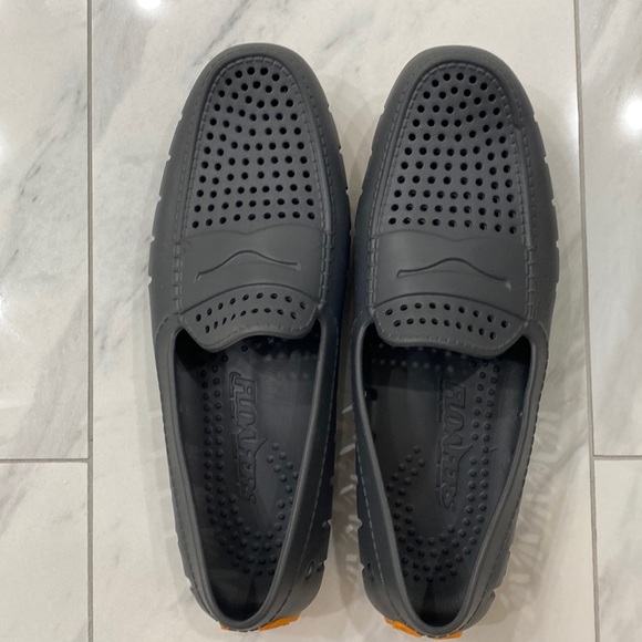 Other - Mens Floafers Size 12